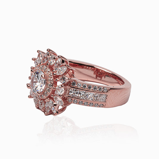 White Elephant Rosegold Ring