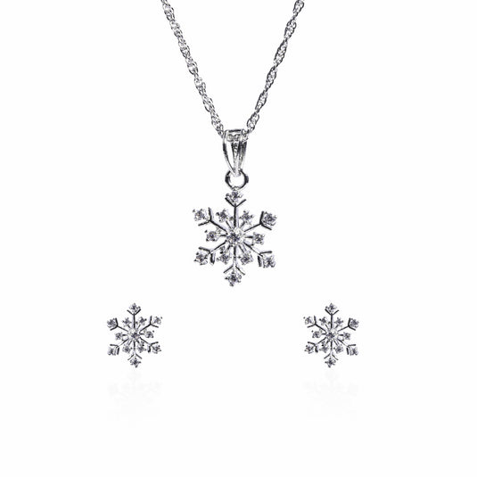 Silvery Snowflakes Pendant with Chain and Studs